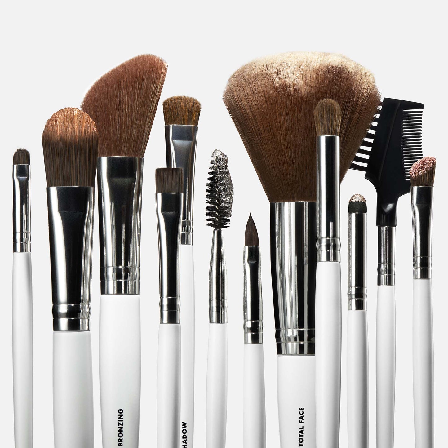 professional-set-of-12-makeup-brushes-s1 040523_SL_12PieceBrushKit_0001_FocusStack01_FINAL_RGB_IGF.jpg