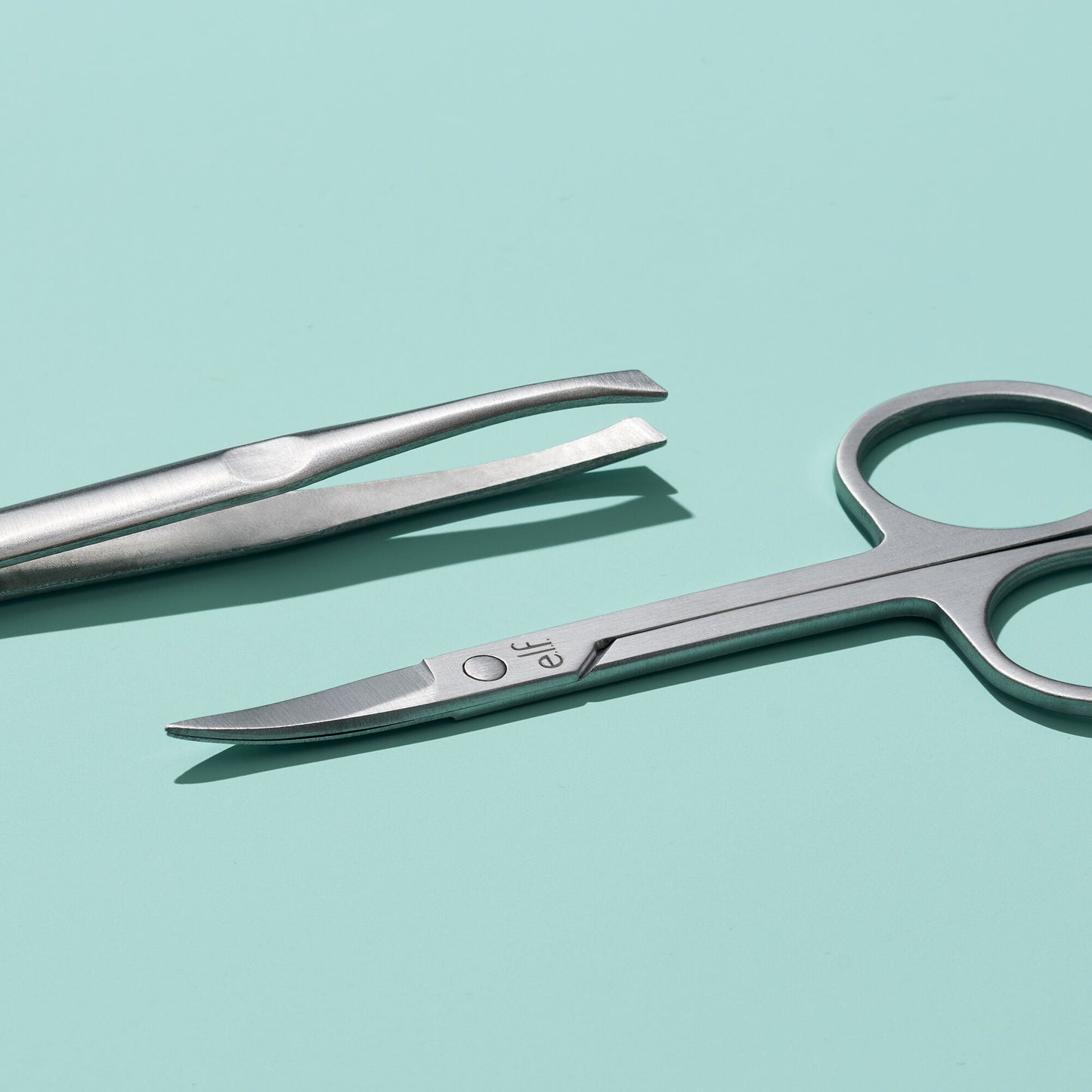on-point-brow-kit-e4 011822_Brow-ToolSet-V1_0019-RGB_IGF.jpg