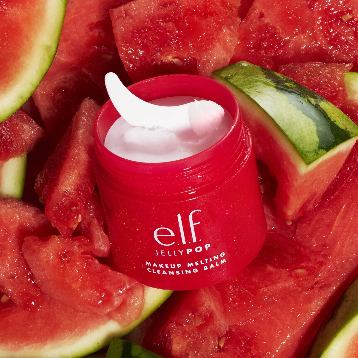 jelly-pop-makeup-melting-cleansing-balm-a3 021825_elf_JP_CleansingBalm_Texture_WATER-OPEN_PLATE_186_IGF.jpg