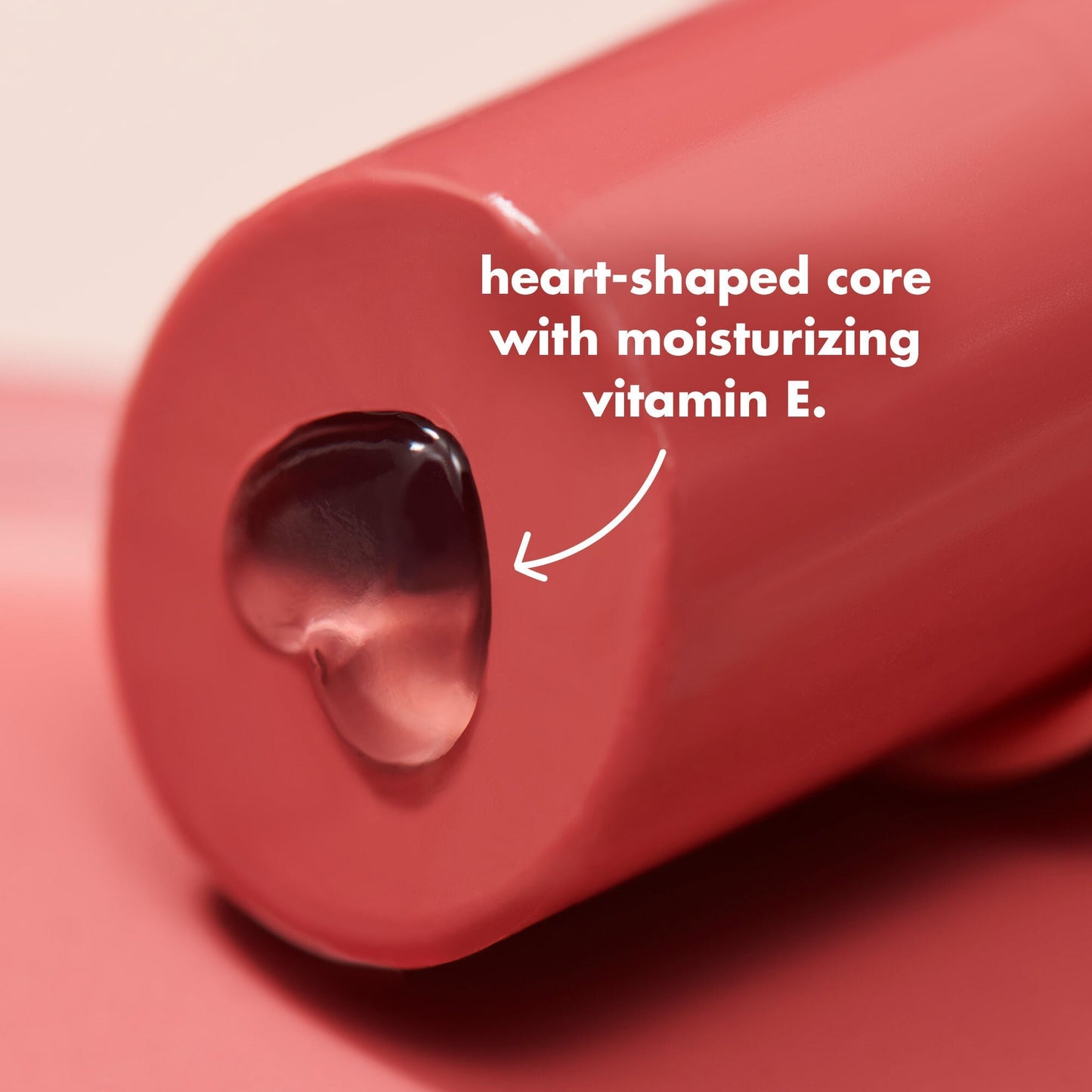 hydrating-core-lip-shine-b3 0326_EDU_HydratingCoreLipShine_PRODUCTINFO_b4236e19-37d0-403e-bb87-078193a88006.jpg