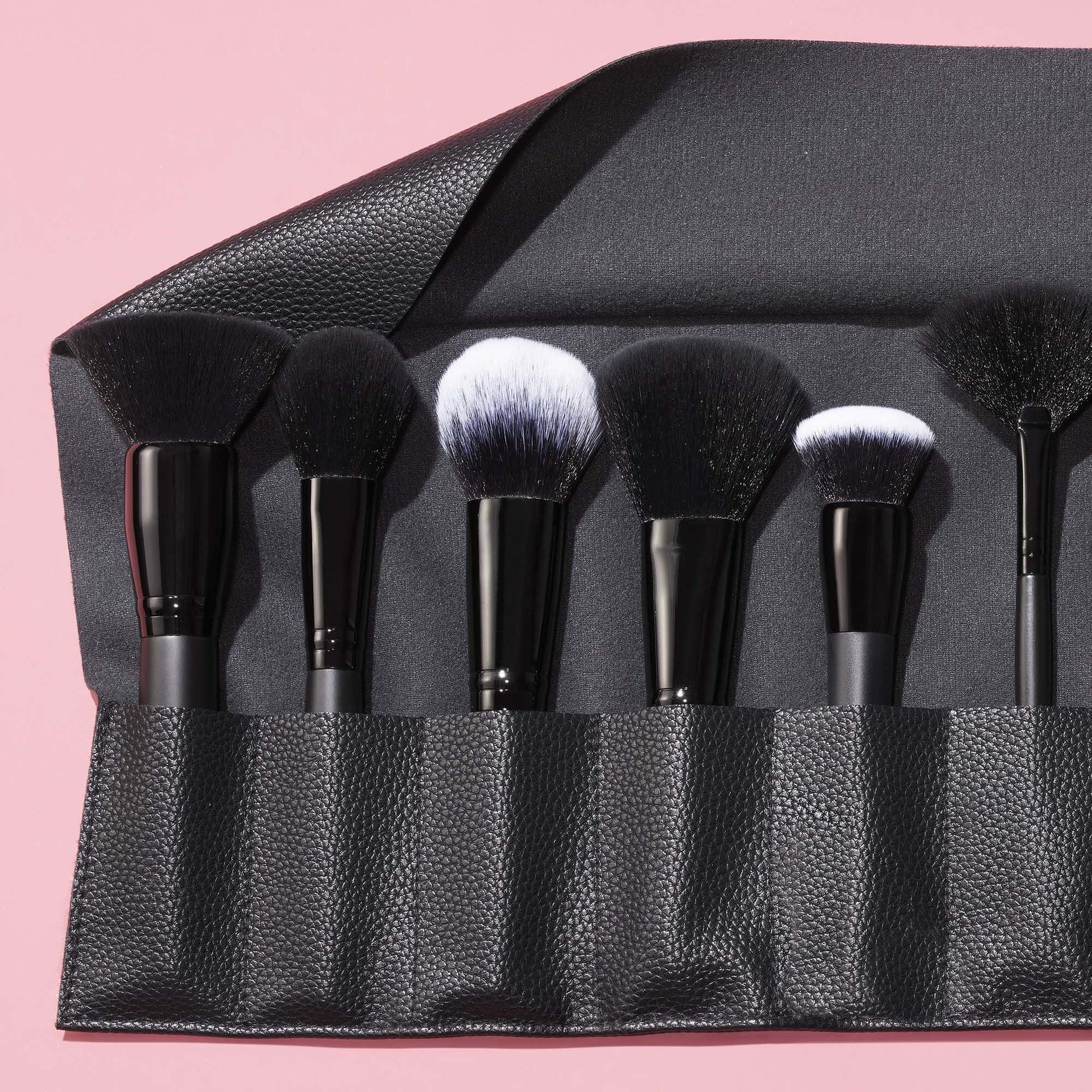 17-piece-ultimate-makeup-brush-set-and-travel-roll-y6 042423_UltBrushSet_V2_Main-2_IGF_carousel1.jpg