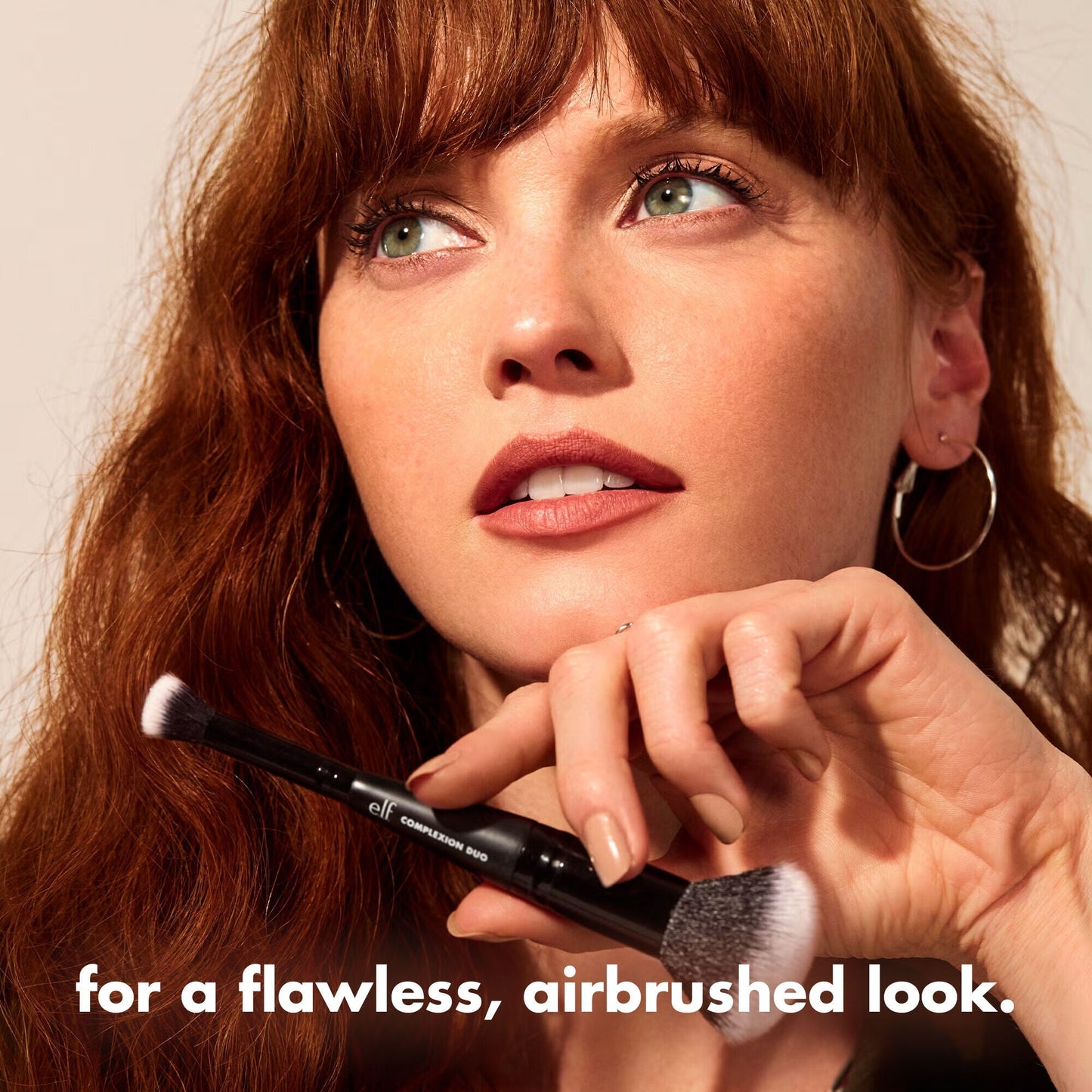 concealer-and-foundation-complexion-duo-brush-r0 0426_EDU_ComplexionDuoBrush_Benefit.jpg