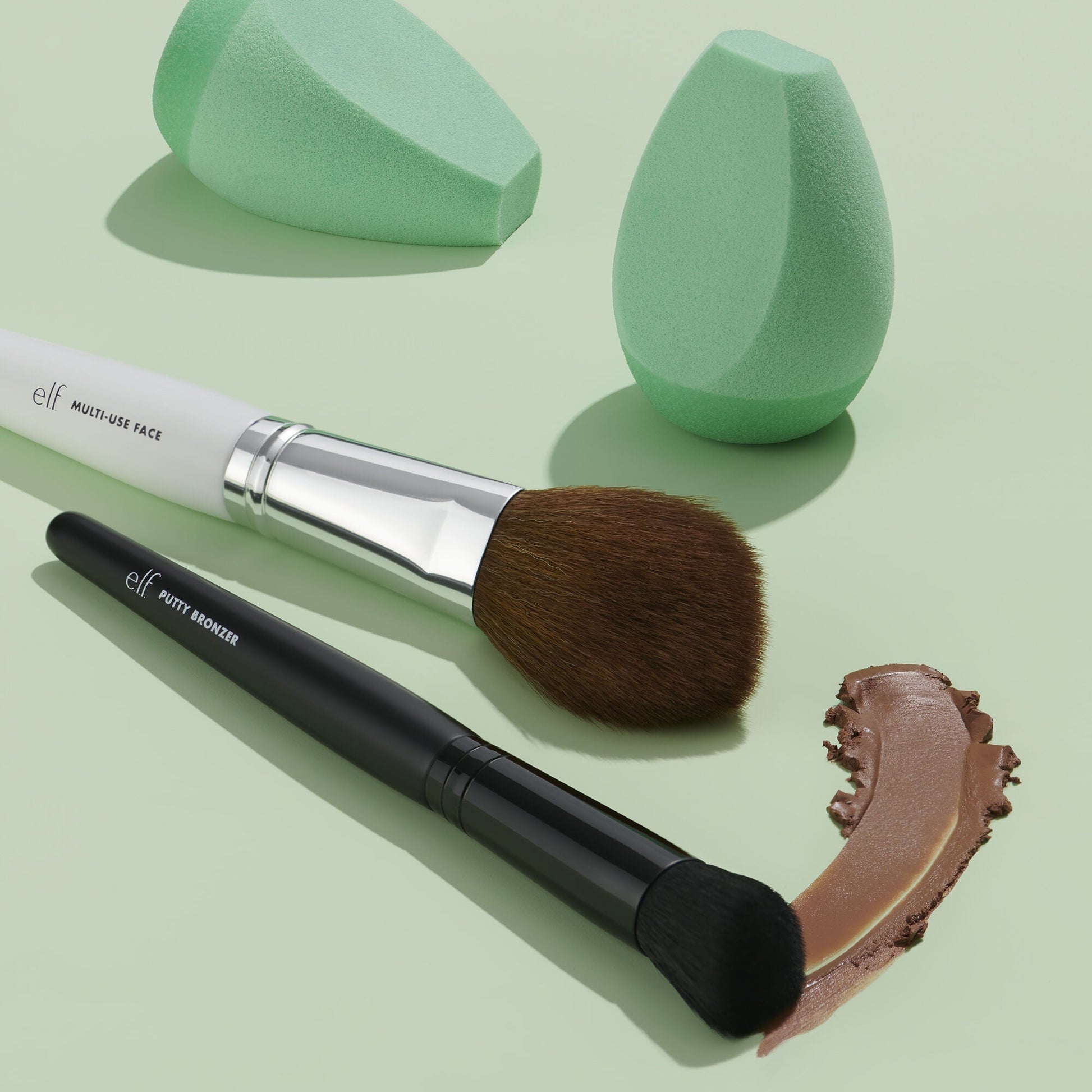 multi-use-face-brush-p1 082521_Brushes_V2_IGF.jpg