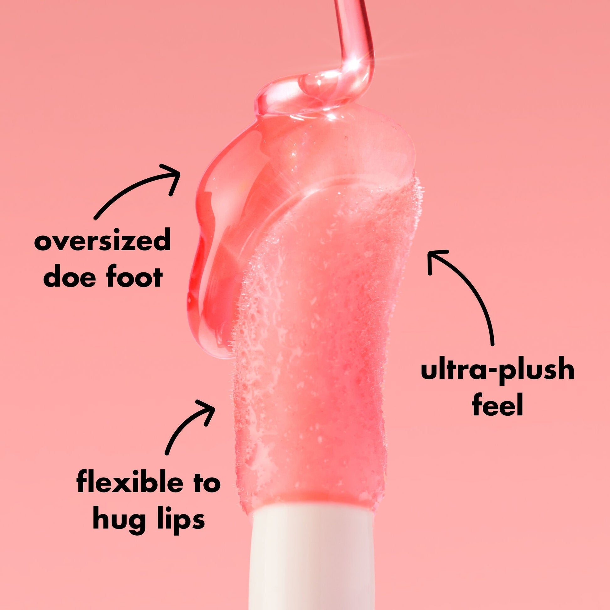 glow-reviver-lip-oil-g4 1023_EDU_NEWARRIVALS_LIPOIL_APPLICATOR.jpg