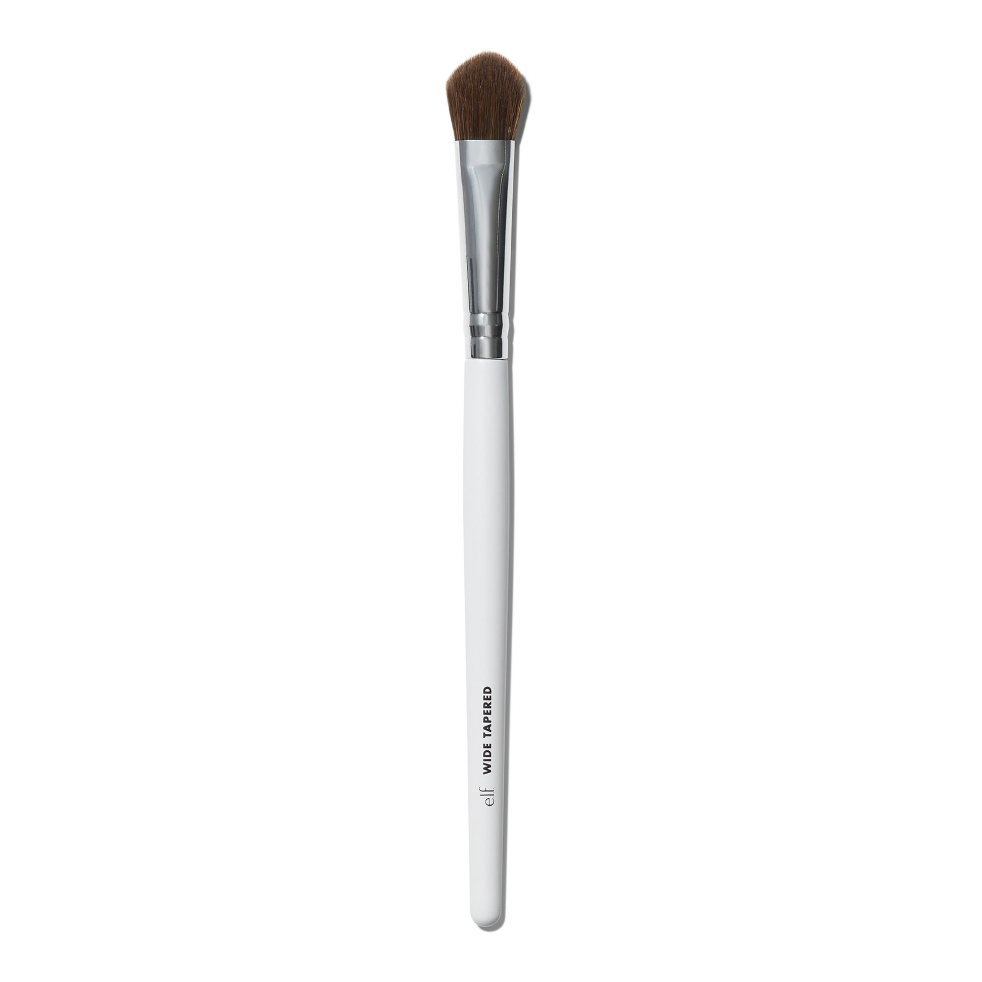 wide-tapered-eyeshadow-brush-x9 21994_OPENA_R.png