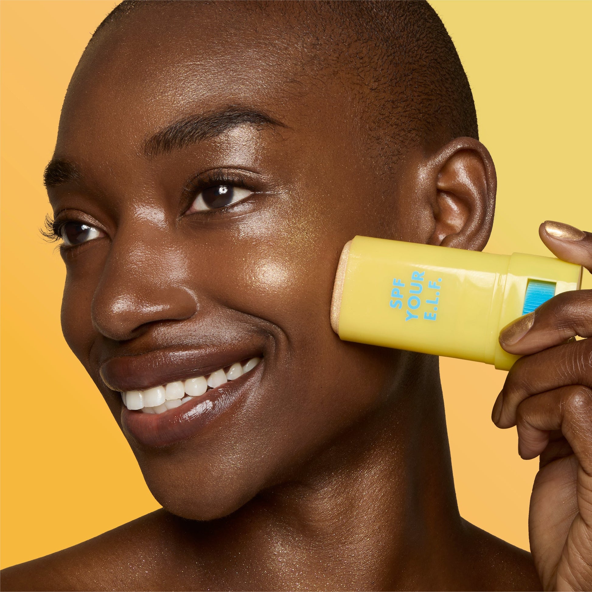 suntouchable-invisi-stick-spf-50-glitz-p7 57109_SUNTOUCHABLES_INVISI_STICK_IYANNA_0124_V4.jpg