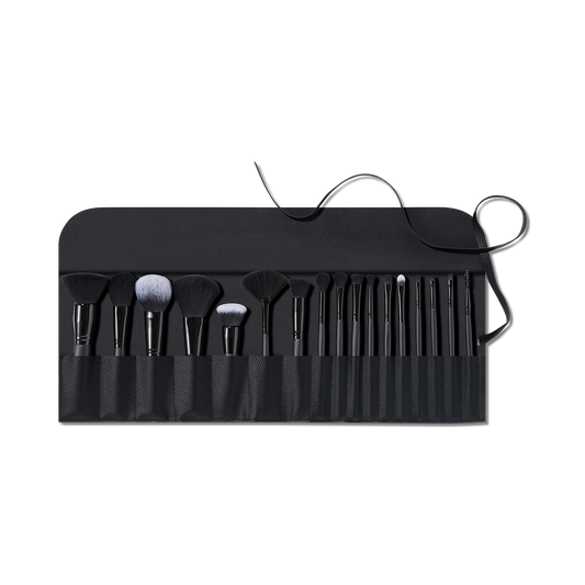 17-piece-ultimate-makeup-brush-set-and-travel-roll-y6 84673_TravBrushSet_AllBrush__590_OPEN_V3_R_R.png