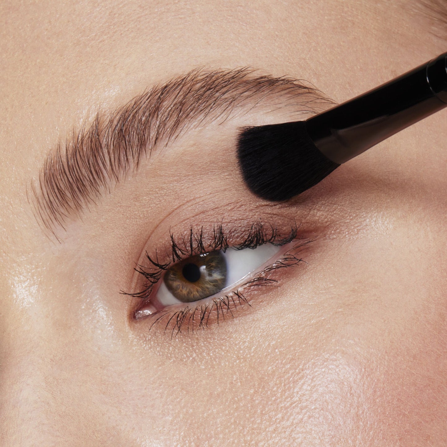 full-face-and-eye-makeup-brush-set-with-travel-case-f8 84674_FULL_FACE_EYE_BRUSH_SET_BLENDING_EYE_BRUSH_CARI_0137.jpg