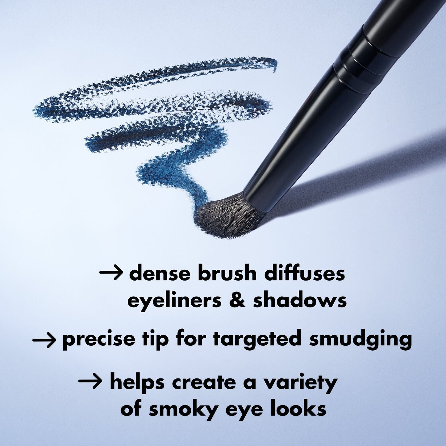 smudge-n-smoke-eyeliner-brush-x2 S25_EDUCATION_SMUDGE_N_SMOKE_EYELINER_BRUSH_PRODUCTINFO.jpg